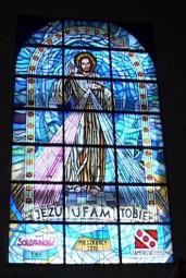 Stadtfest Brzeg Dolny, ein Kirchenfenster das gestiftet wurde